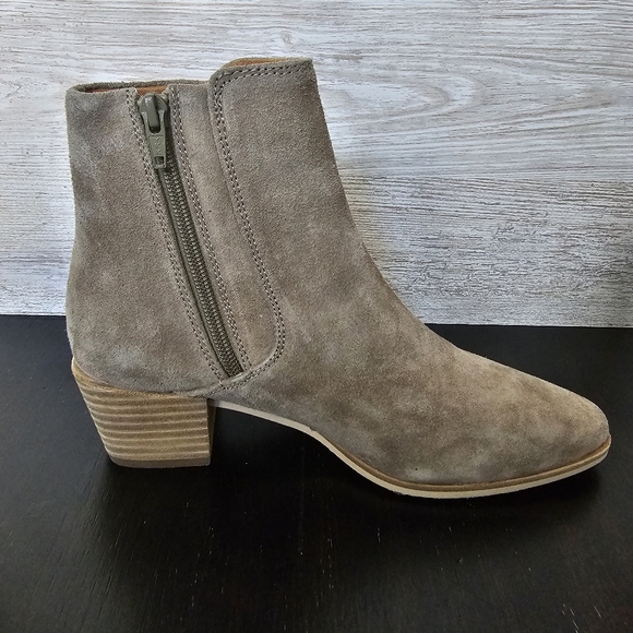 rag & bone Rover Zip Bootie - Picture 8 of 11